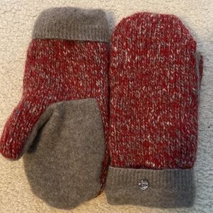 NWOT Handmade sweater mittens